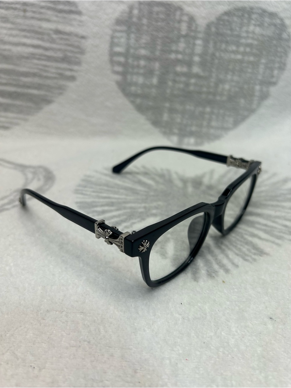Black Women's and Men’s s Fashion Eyeglass Frames with Silver Accent